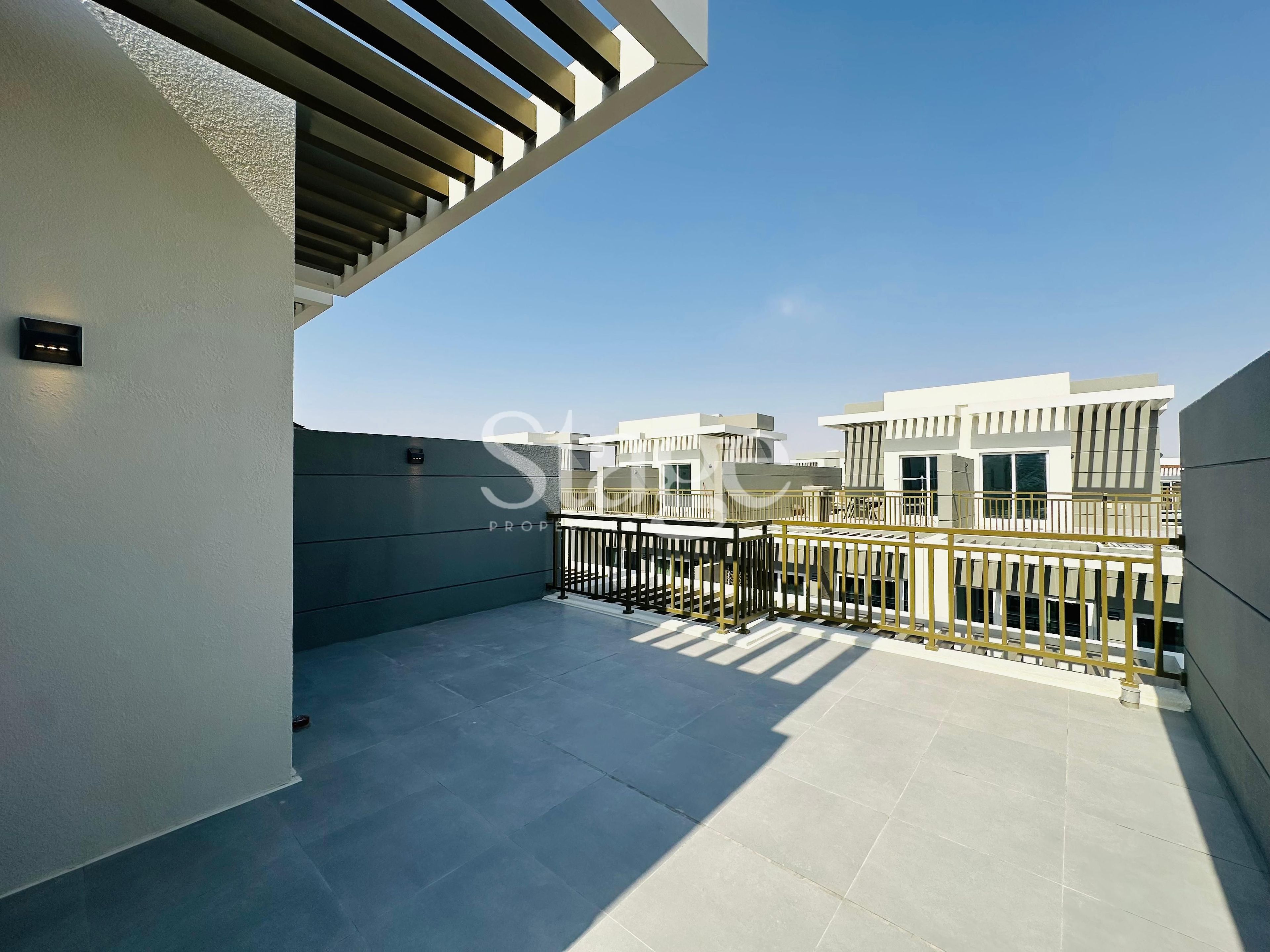 3 bedrooms Townhouse for Rent in Damac Hills 2, Dubai TH8423L