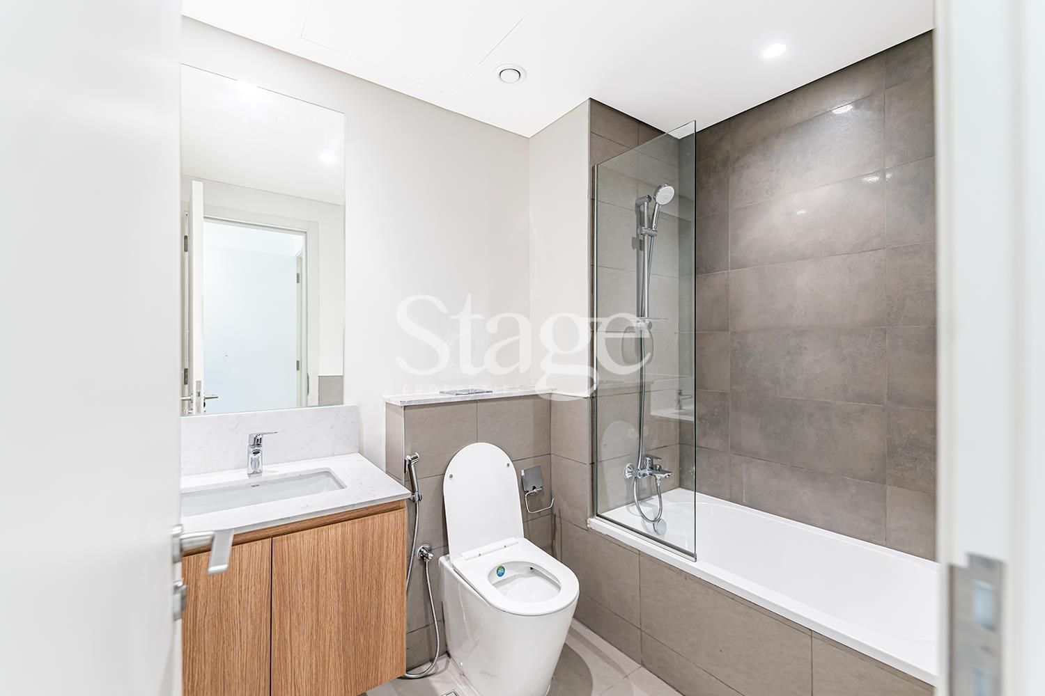 4 bedrooms common for Rent in Dubai South (Dubai World Central), Dubai VI8245L