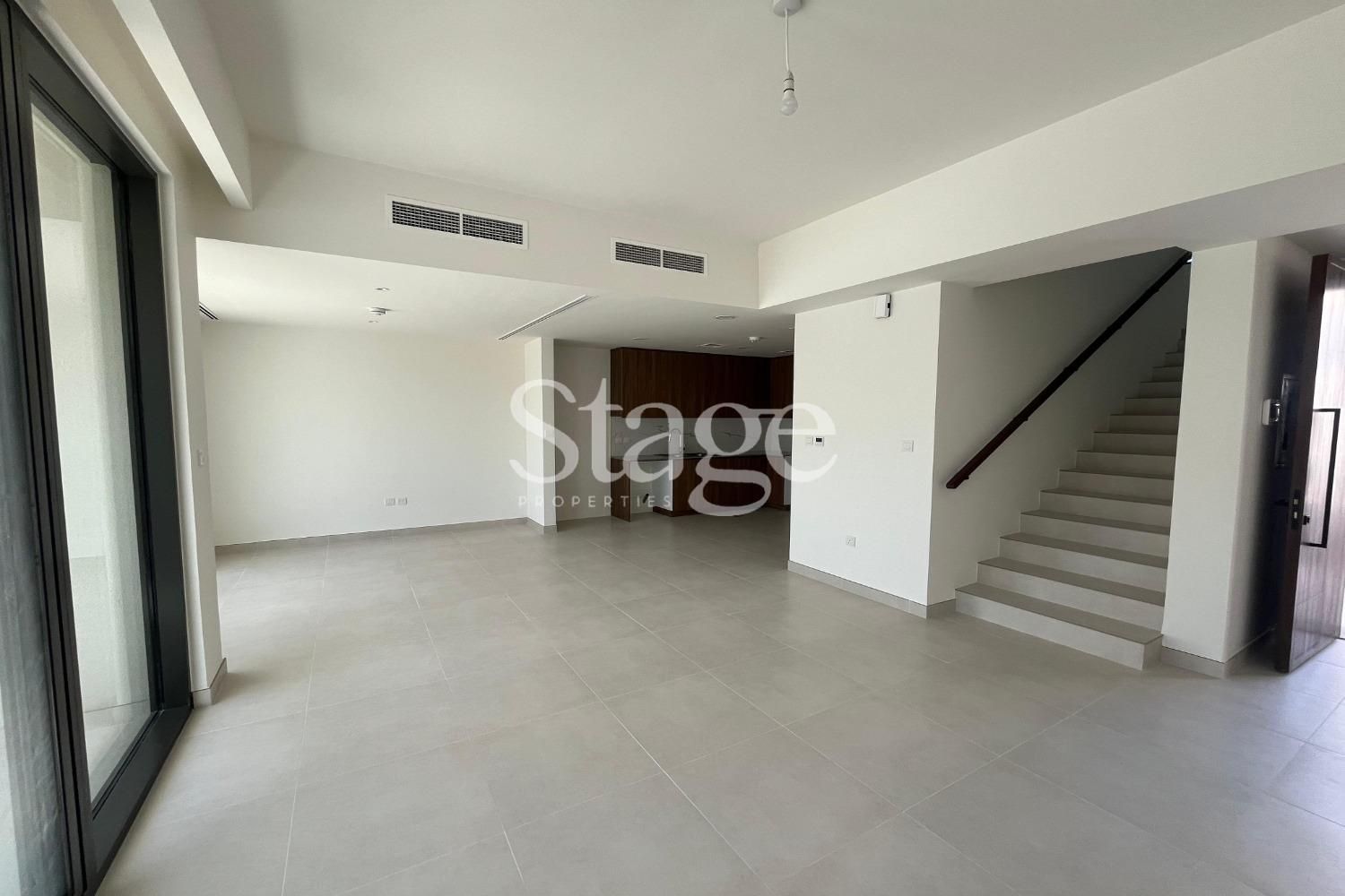 3 bedrooms Townhouse for Rent in Town Square, Dubai TH10092L