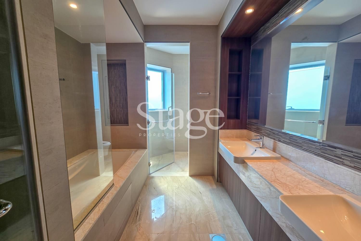 5 bedrooms Penthouse for Sale in Downtown Dubai, Dubai PH8472S