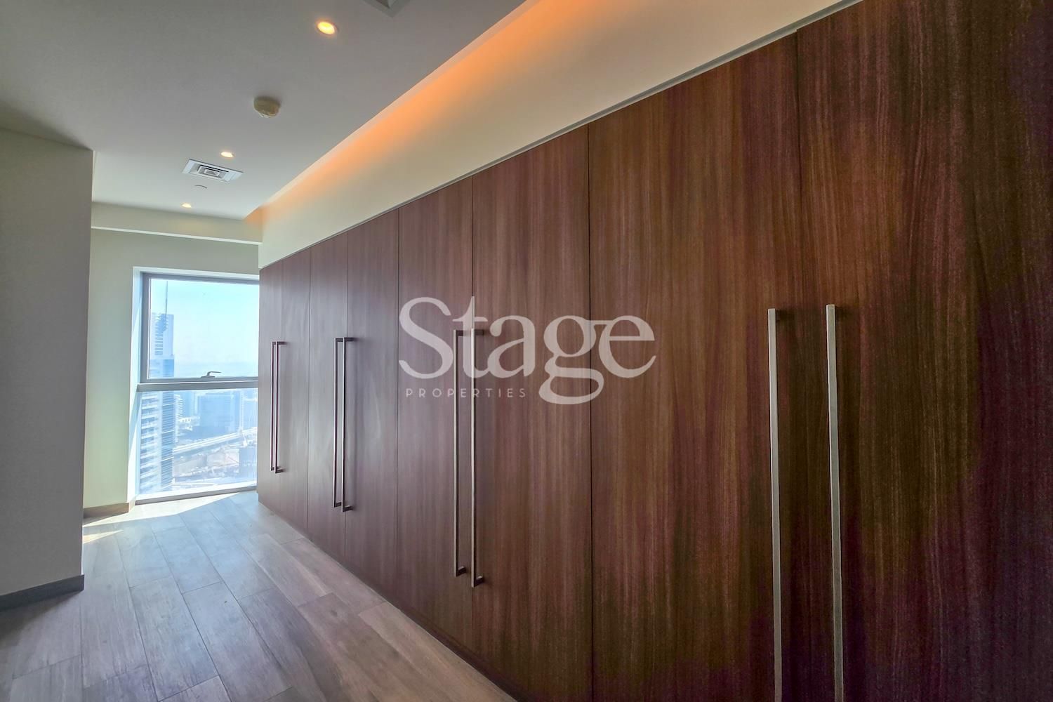 5 bedrooms Penthouse for Sale in Downtown Dubai, Dubai PH8472S