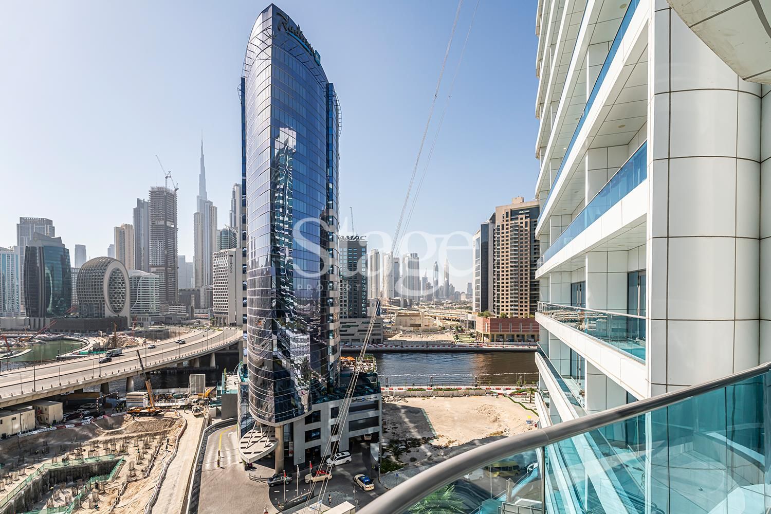 1 bedroom apartment for Sale in Business Bay, Dubai AP7776S