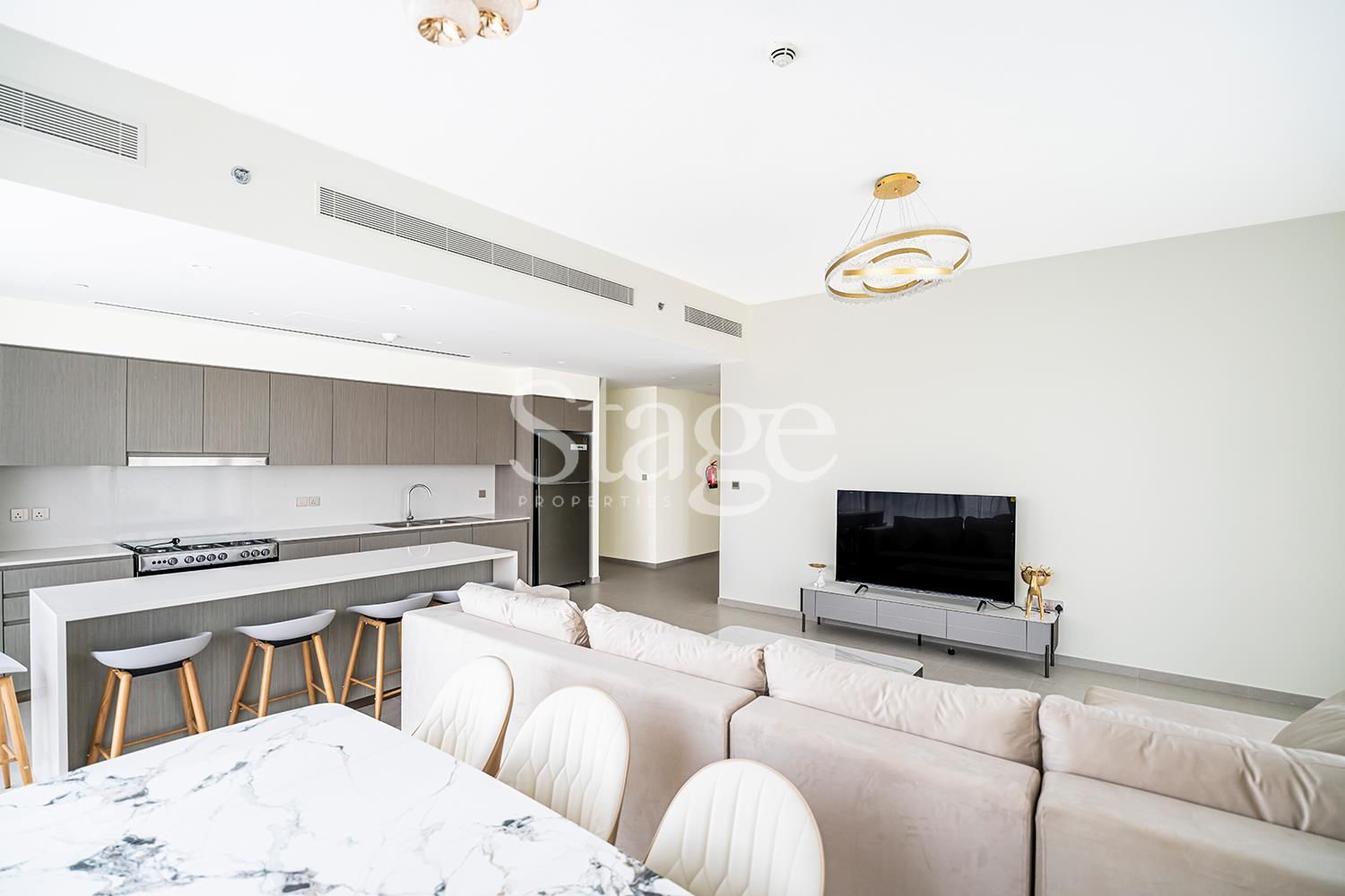 شقة من ٣ غرف نوم للإيجار في Downtown Dubai، Dubai AP7851L