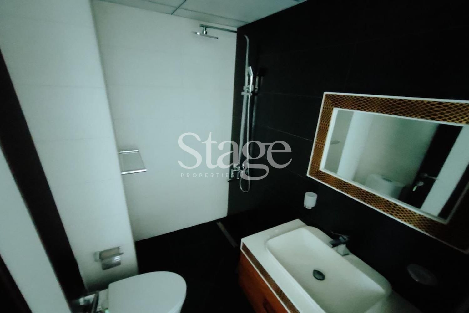 Studio for Rent in Business Bay, Dubai AP8968L
