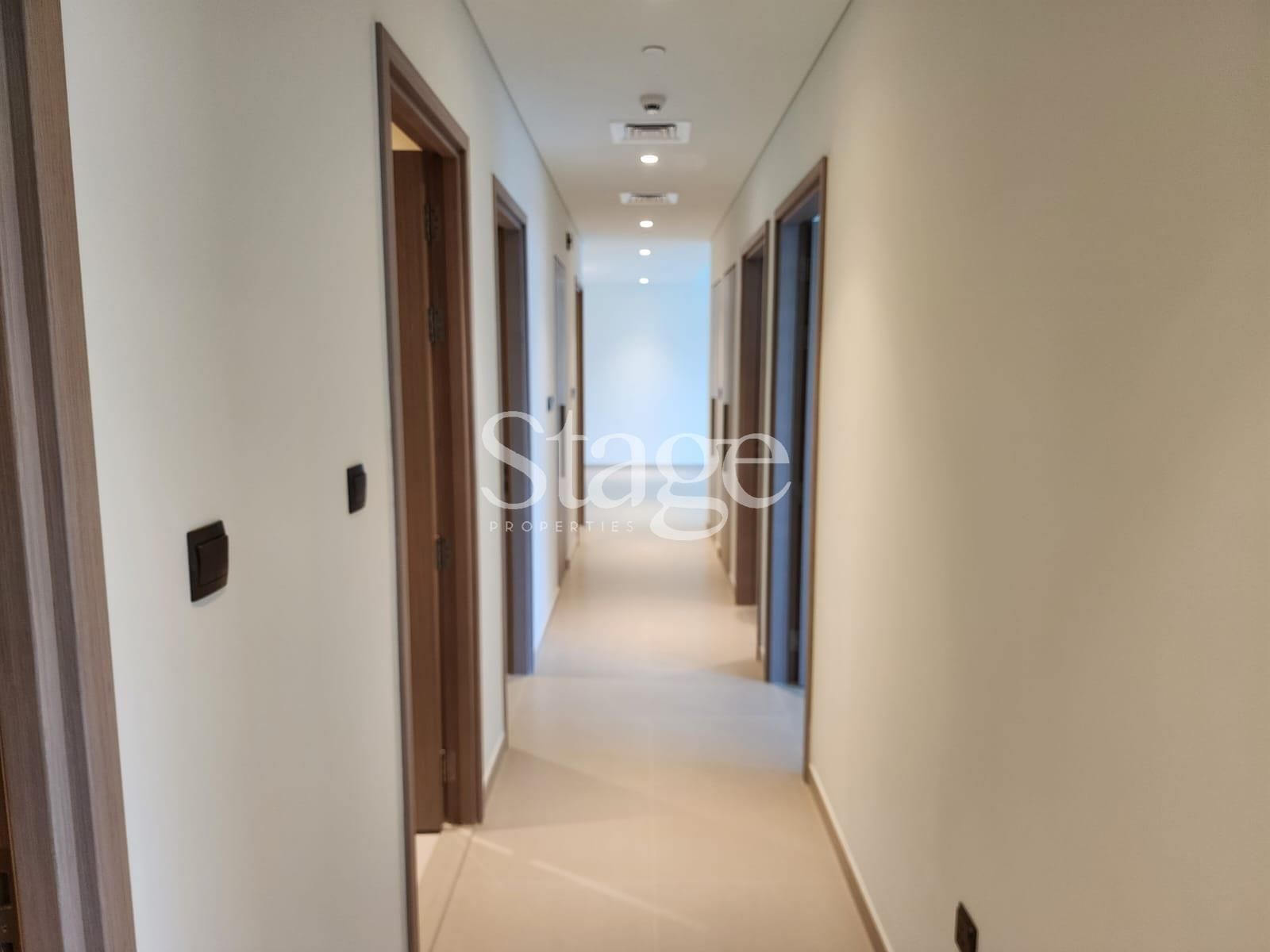 شقة من ٣ غرف نوم للإيجار في Downtown Dubai، Dubai AP7749L