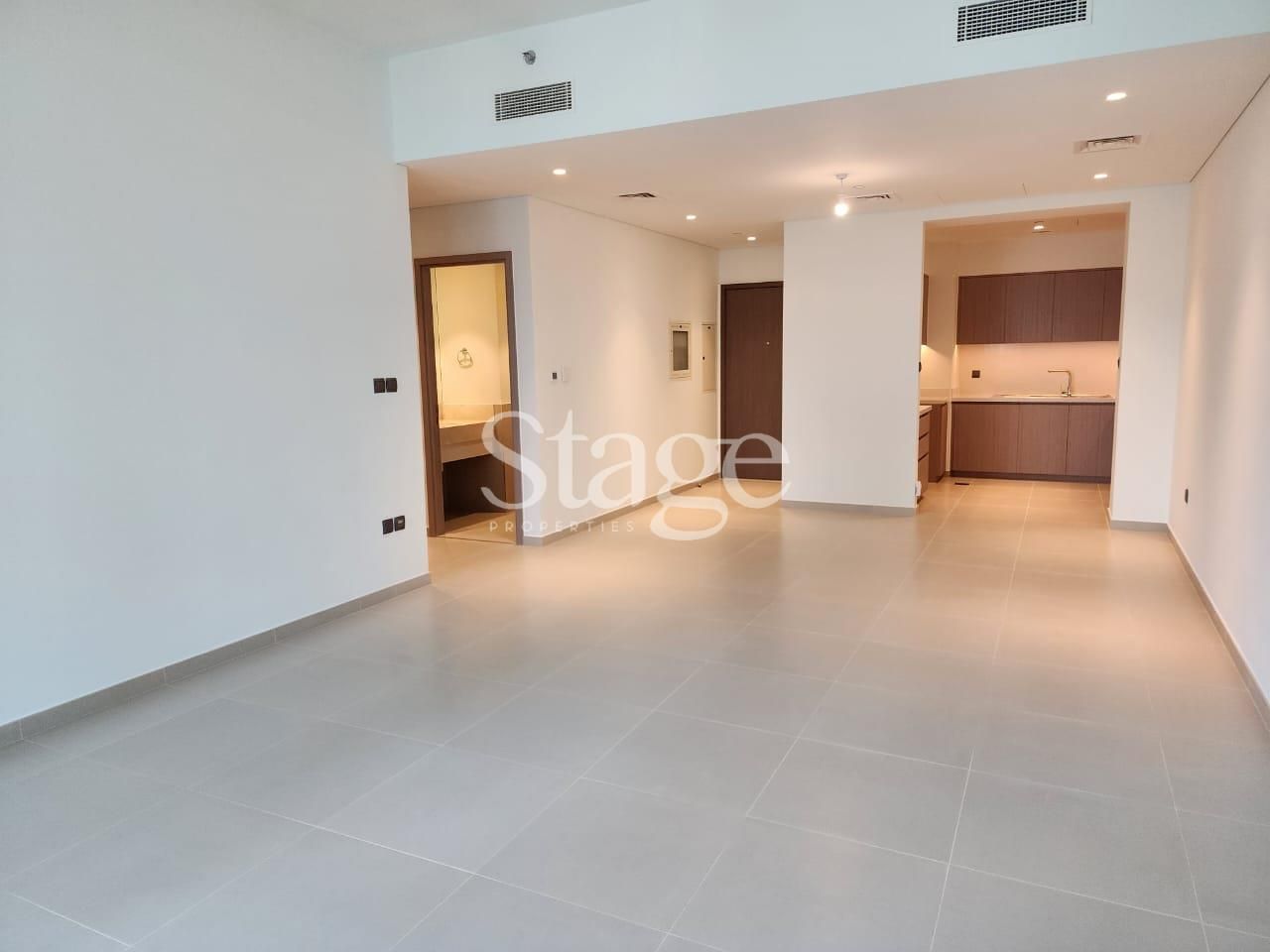 شقة من ٣ غرف نوم للإيجار في Downtown Dubai، Dubai AP7749L