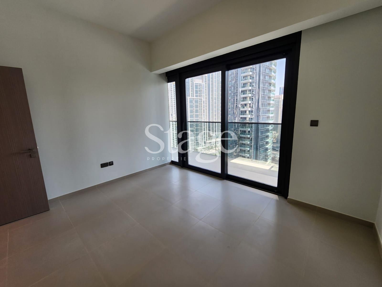 شقة من ٣ غرف نوم للإيجار في Downtown Dubai، Dubai AP7749L