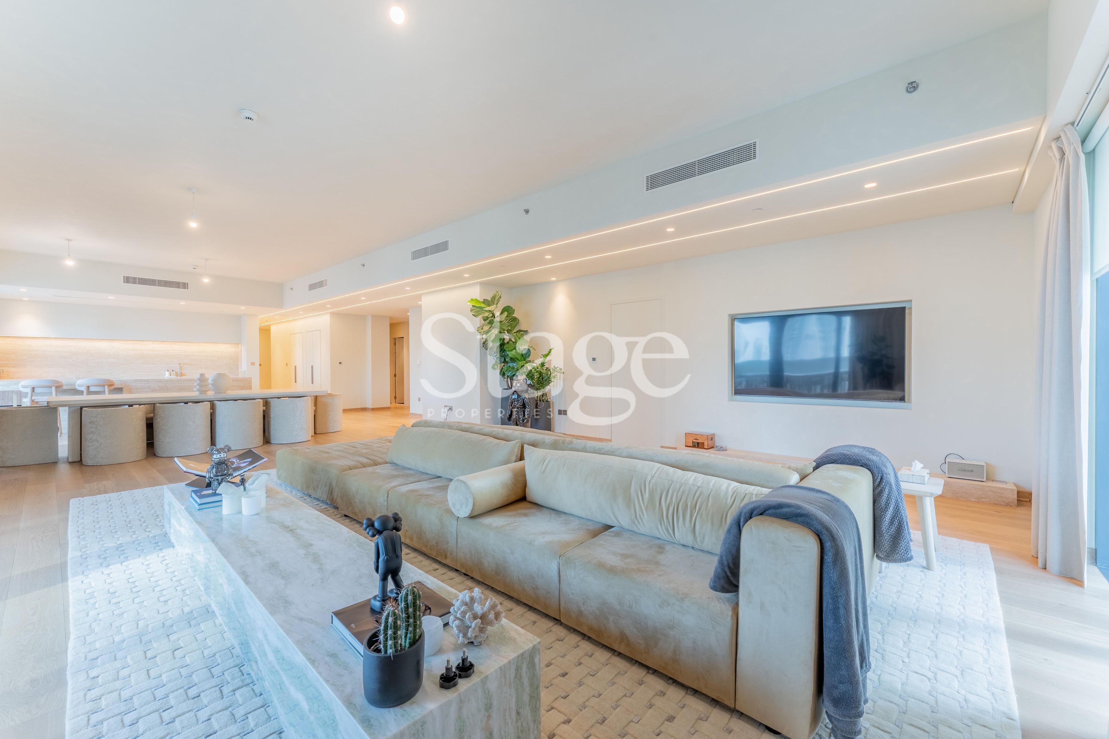 4 bedrooms apartment for Rent in Downtown Dubai, Dubai AP8398L