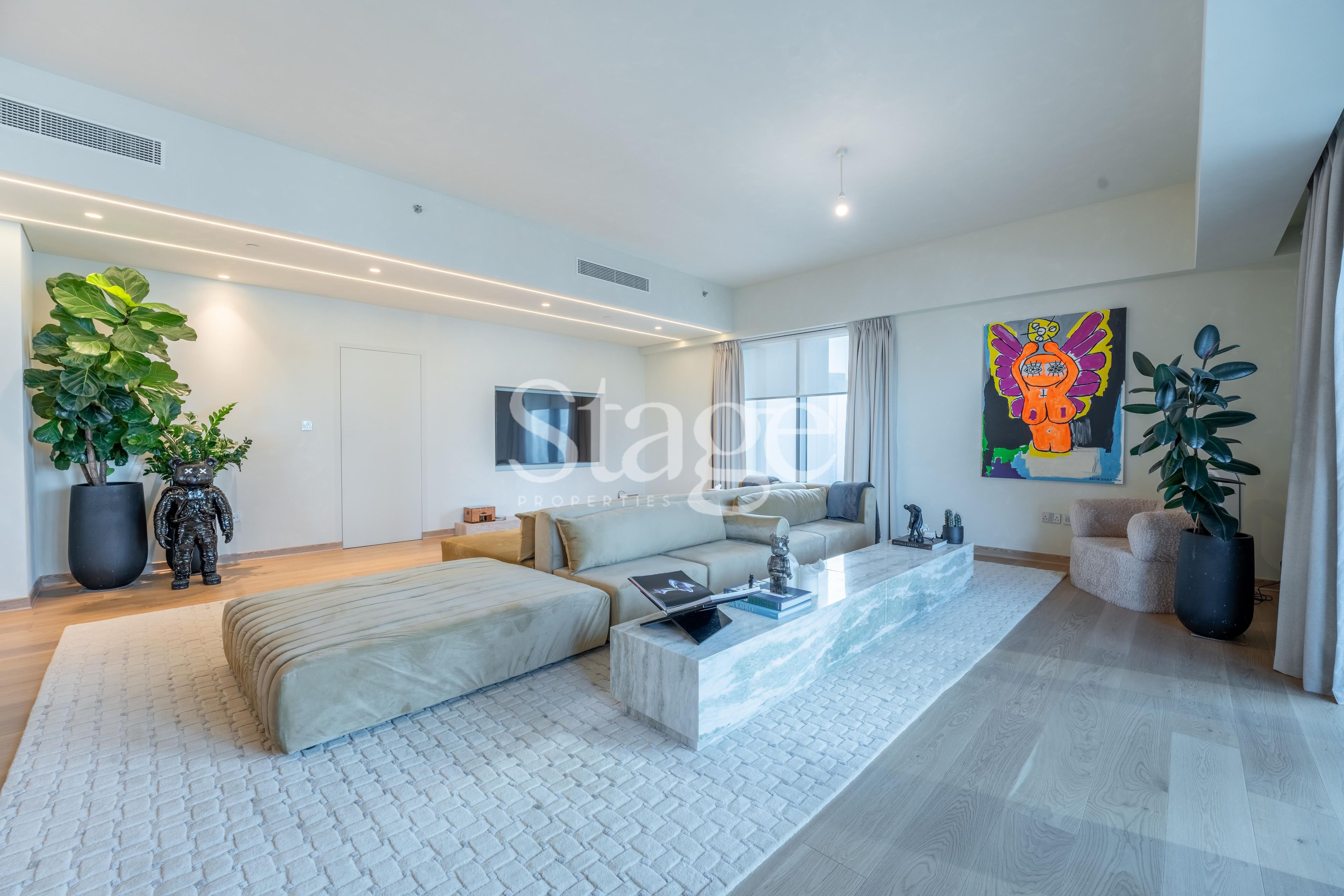 4 bedrooms apartment for Rent in Downtown Dubai, Dubai AP8398L