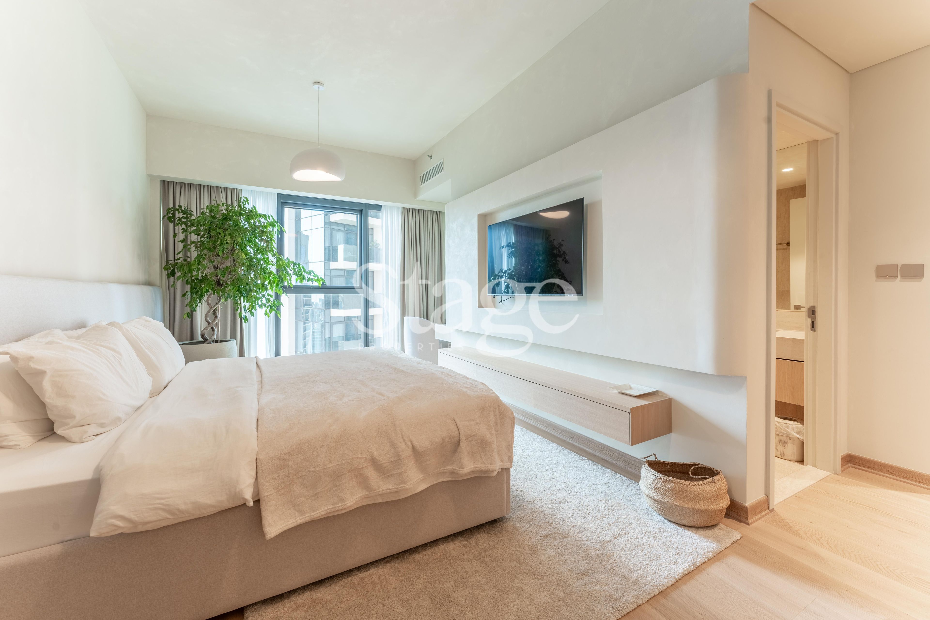 4 bedrooms apartment for Rent in Downtown Dubai, Dubai AP8398L