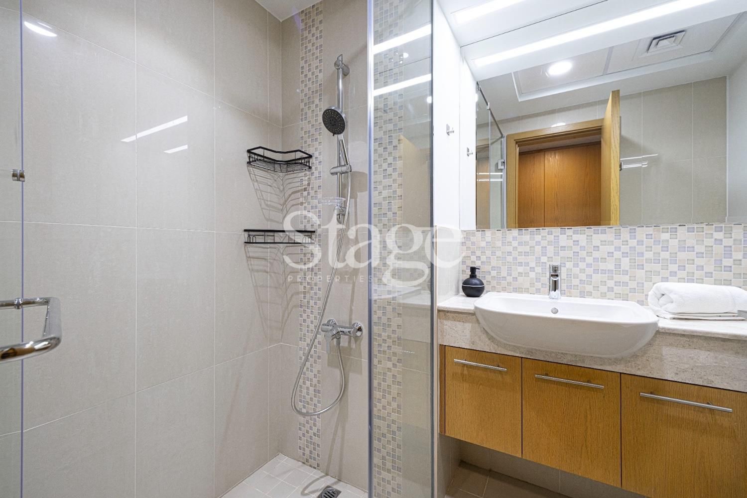 2 bedrooms apartment for Sale in Downtown Dubai, Dubai AP8998S