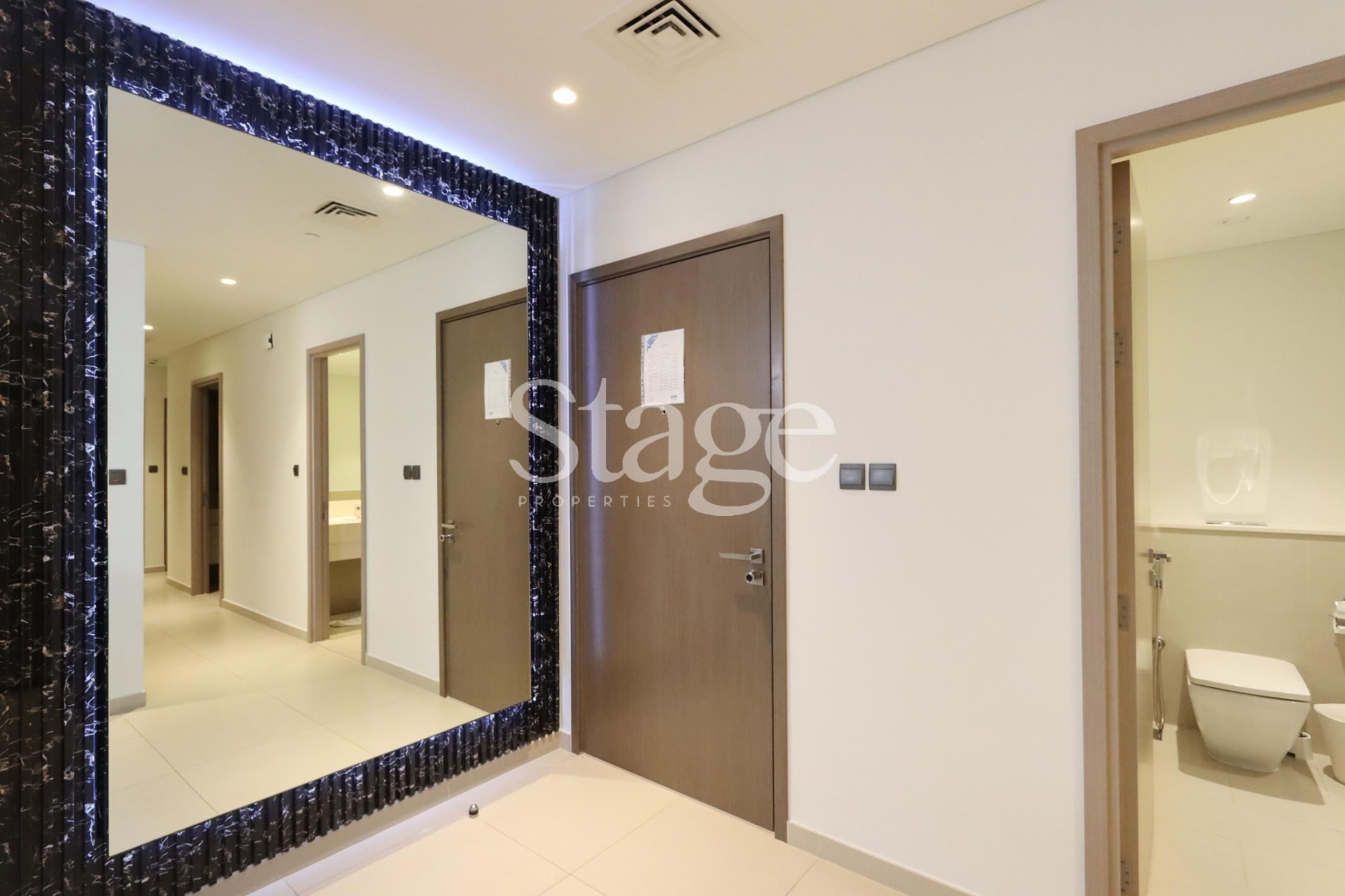 3 bedrooms apartment for Rent in Downtown Dubai, Dubai AP8543L