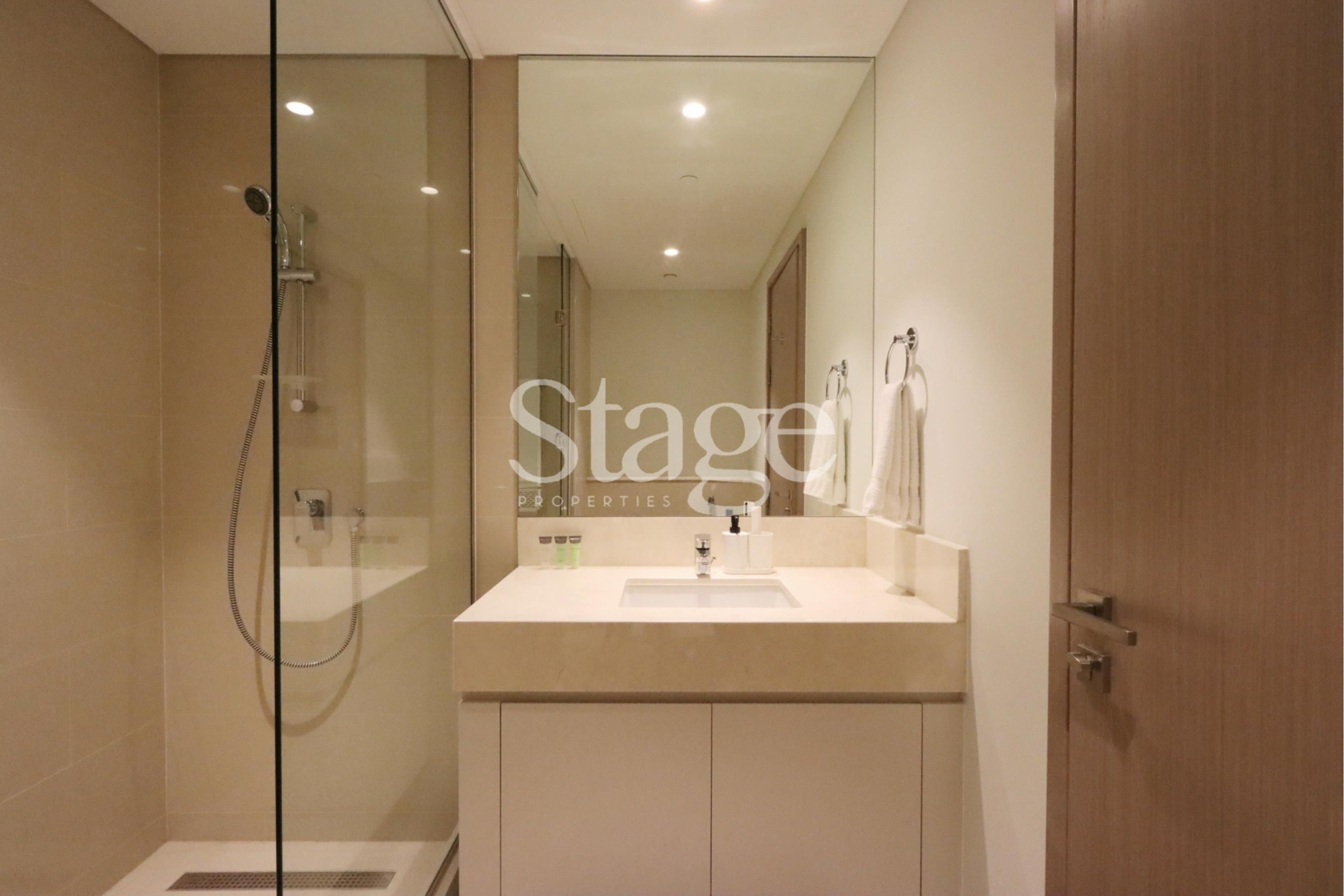 3 bedrooms apartment for Rent in Downtown Dubai, Dubai AP8543L