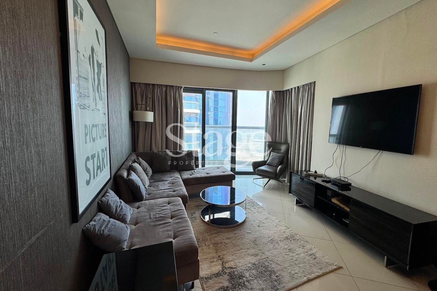 3 bedrooms apartment for Rent in Business Bay, Dubai AP9817L