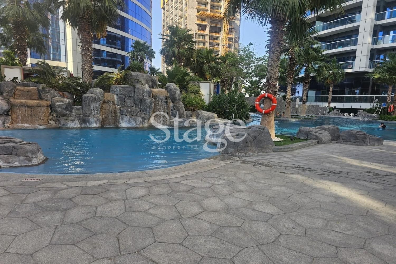 3 bedrooms apartment for Rent in Business Bay, Dubai AP9817L