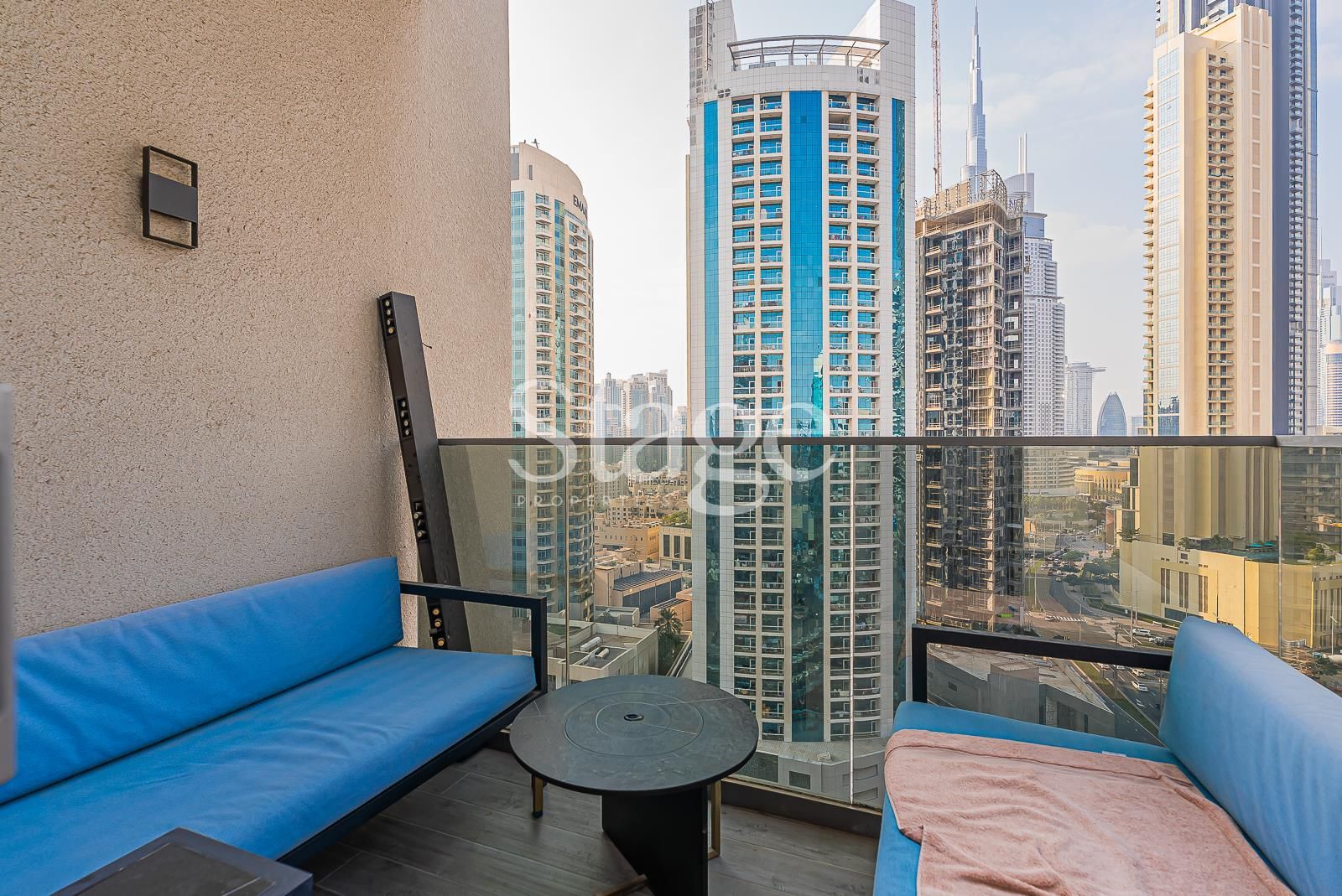 2 bedrooms apartment for Rent in Business Bay, Dubai AP8717L
