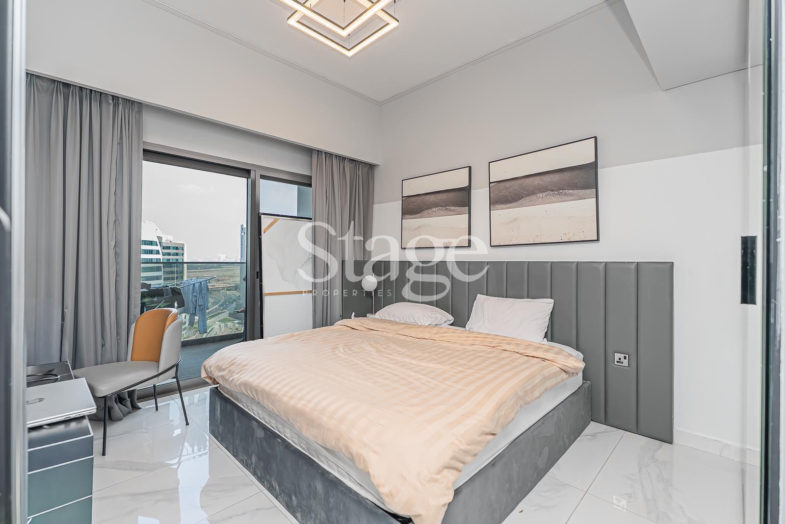 2 bedrooms apartment for Rent in Business Bay, Dubai AP8717L
