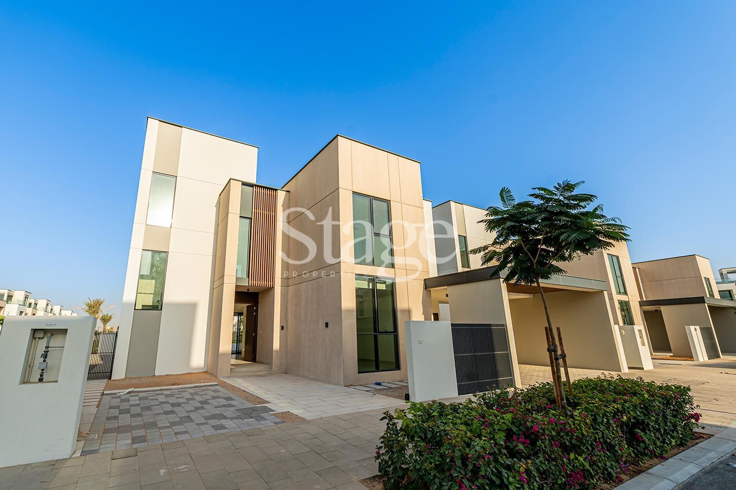 5 bedrooms Villas for Rent in Arabian Ranches 3, Dubai VI9065L