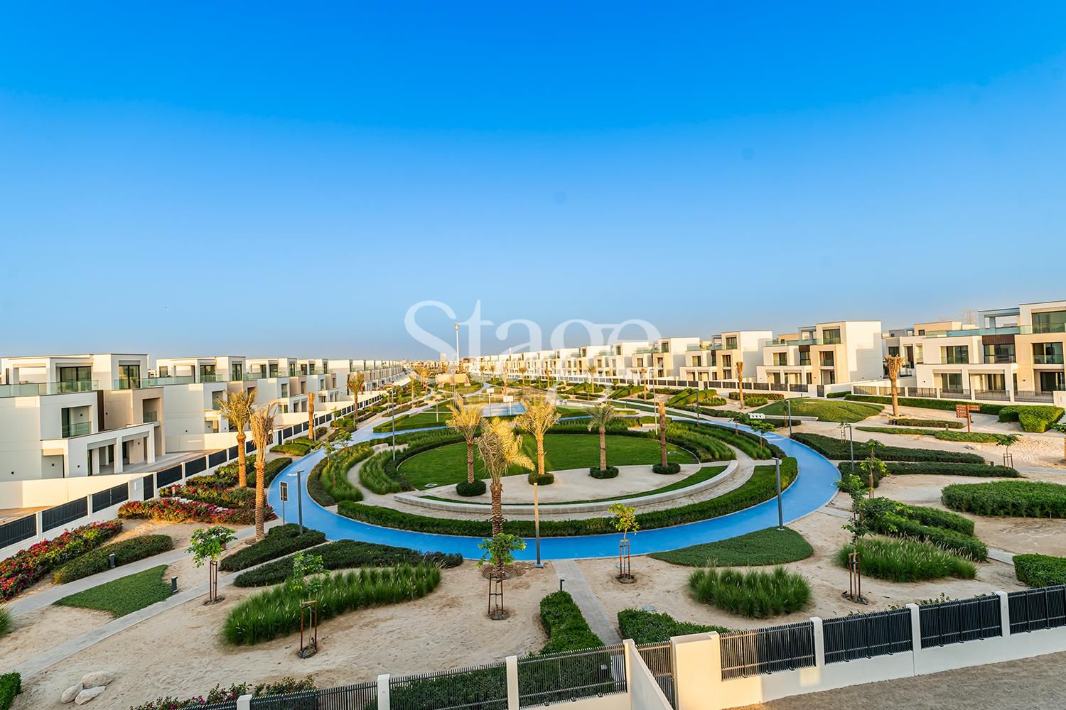 CENTRAL PARK VIEW | Opposite Pool and Gym | Modern