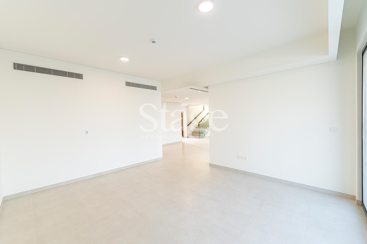 5 bedrooms Villas for Sale in Arabian Ranches 3, Dubai VI8953S