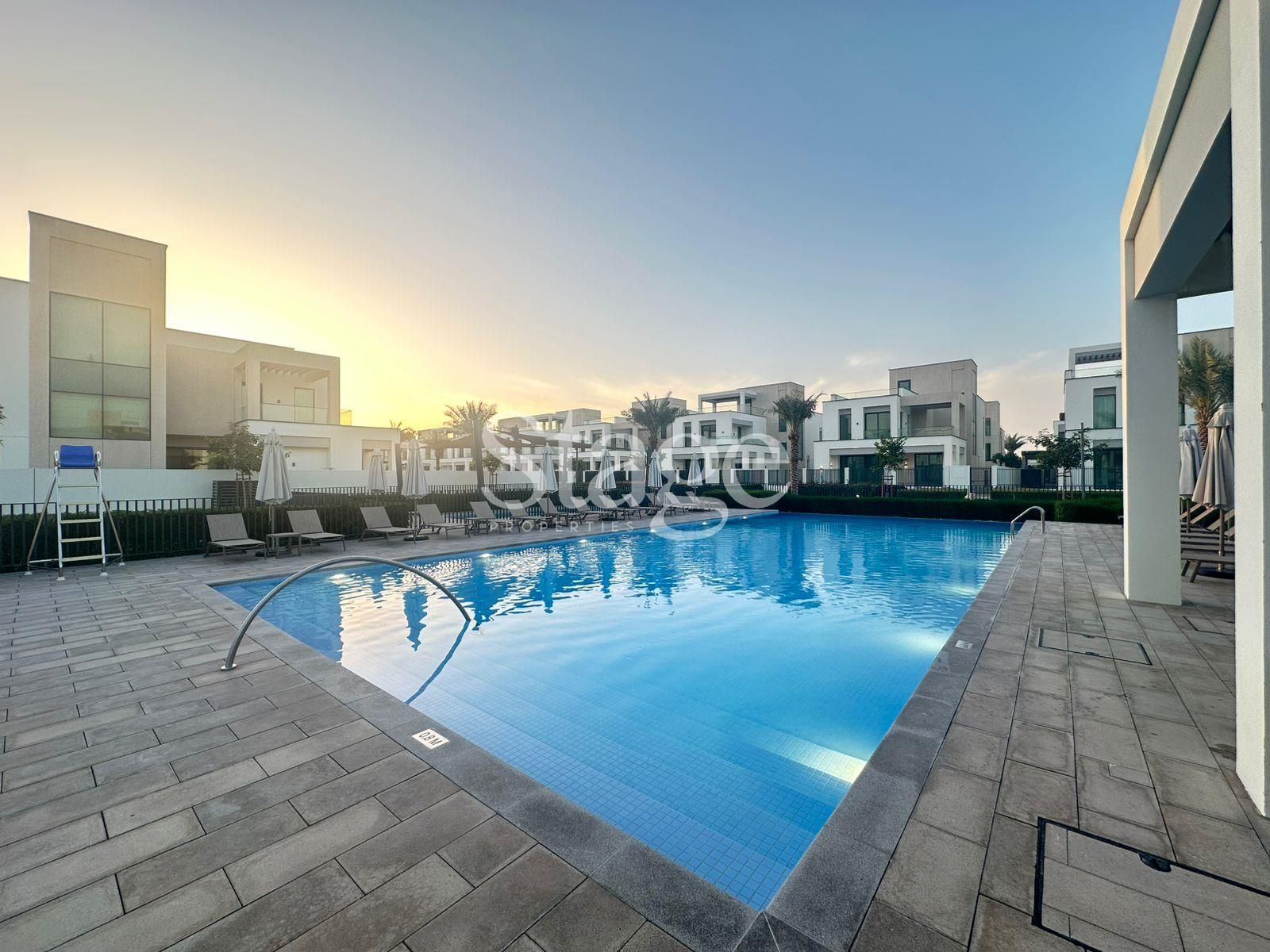 5 bedrooms Villas for Sale in Arabian Ranches 3, Dubai VI8953S