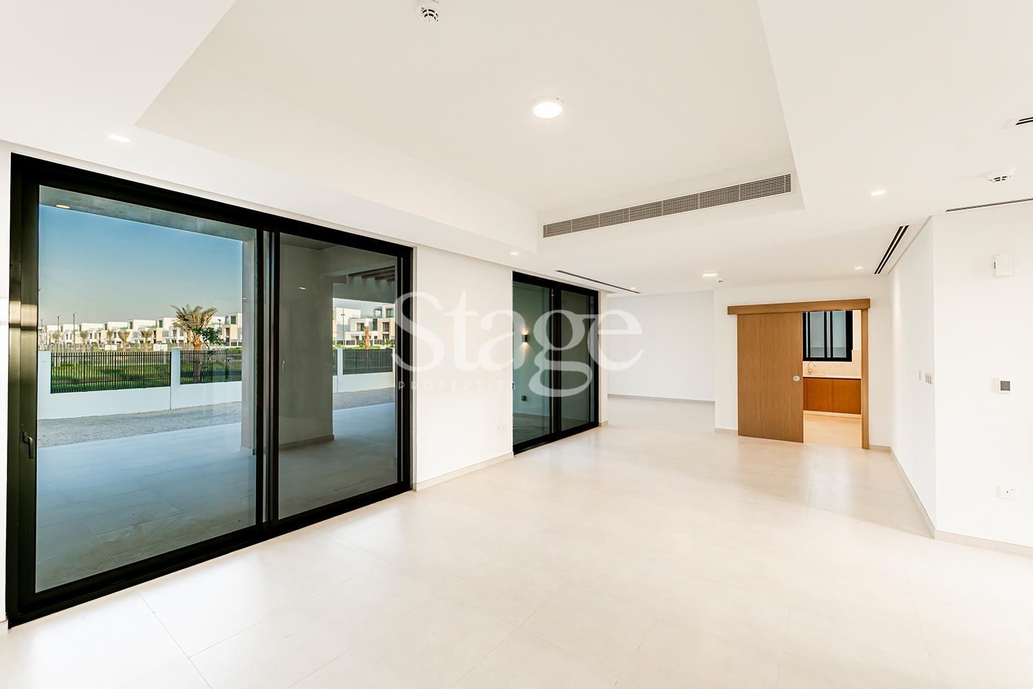 5 bedrooms Villas for Sale in Arabian Ranches 3, Dubai VI8953S