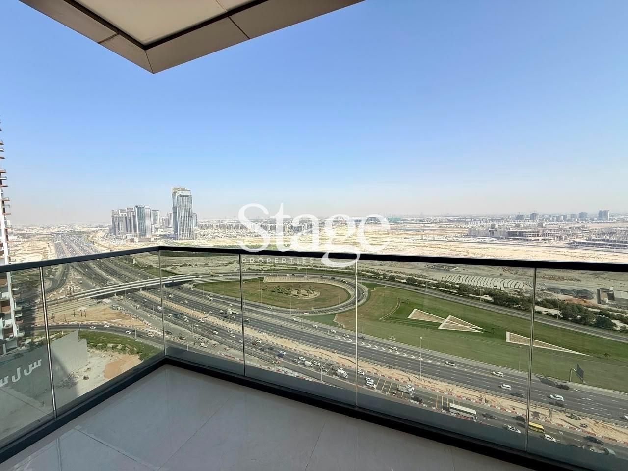 1 bedroom apartment for Rent in Business Bay, Dubai AP9939L