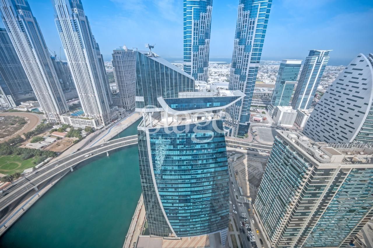 Office Space for Rent in Business Bay, Dubai OF7647L