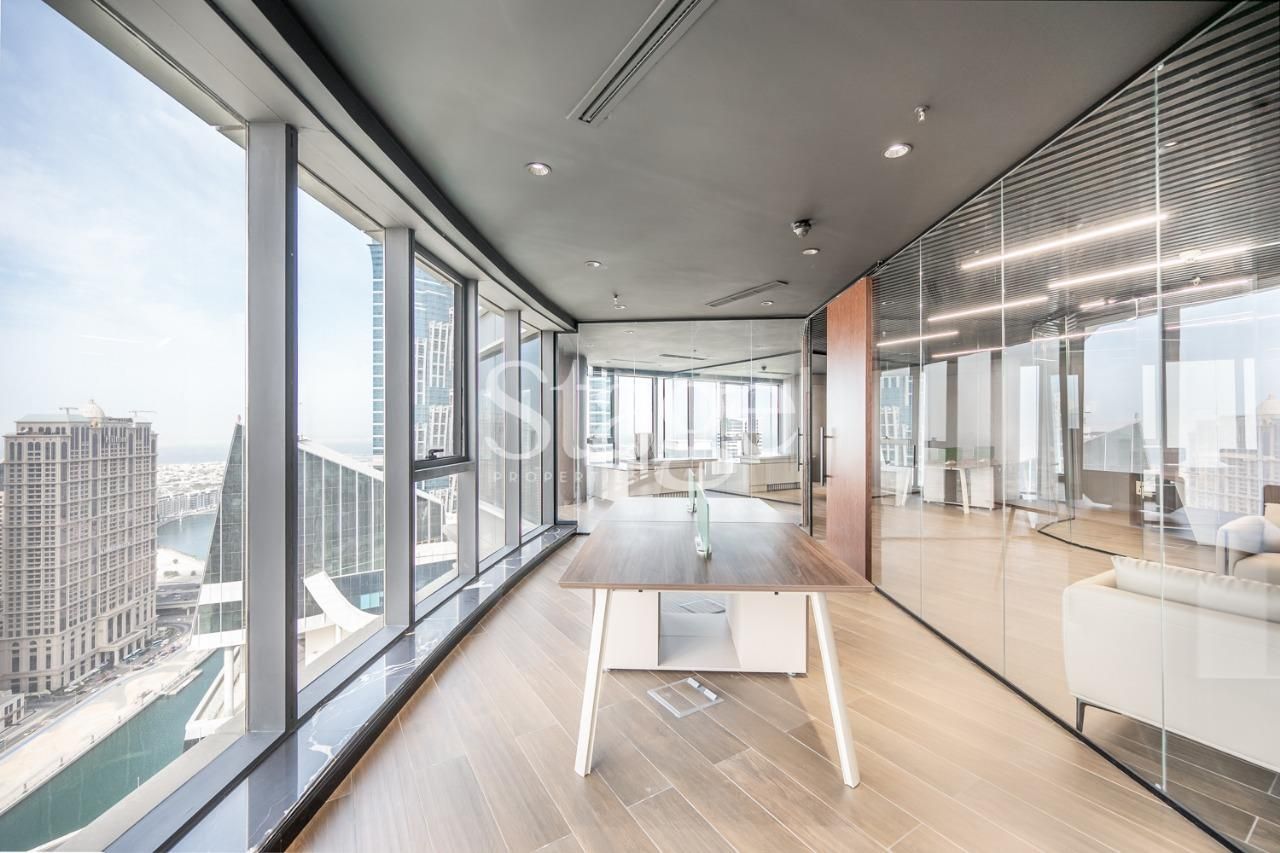 Office Space for Rent in Business Bay, Dubai OF7647L