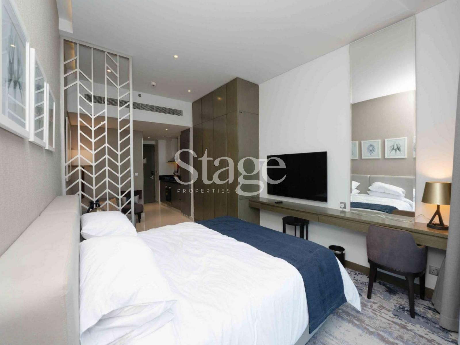 Studio for Rent in Business Bay, Dubai AP9534L