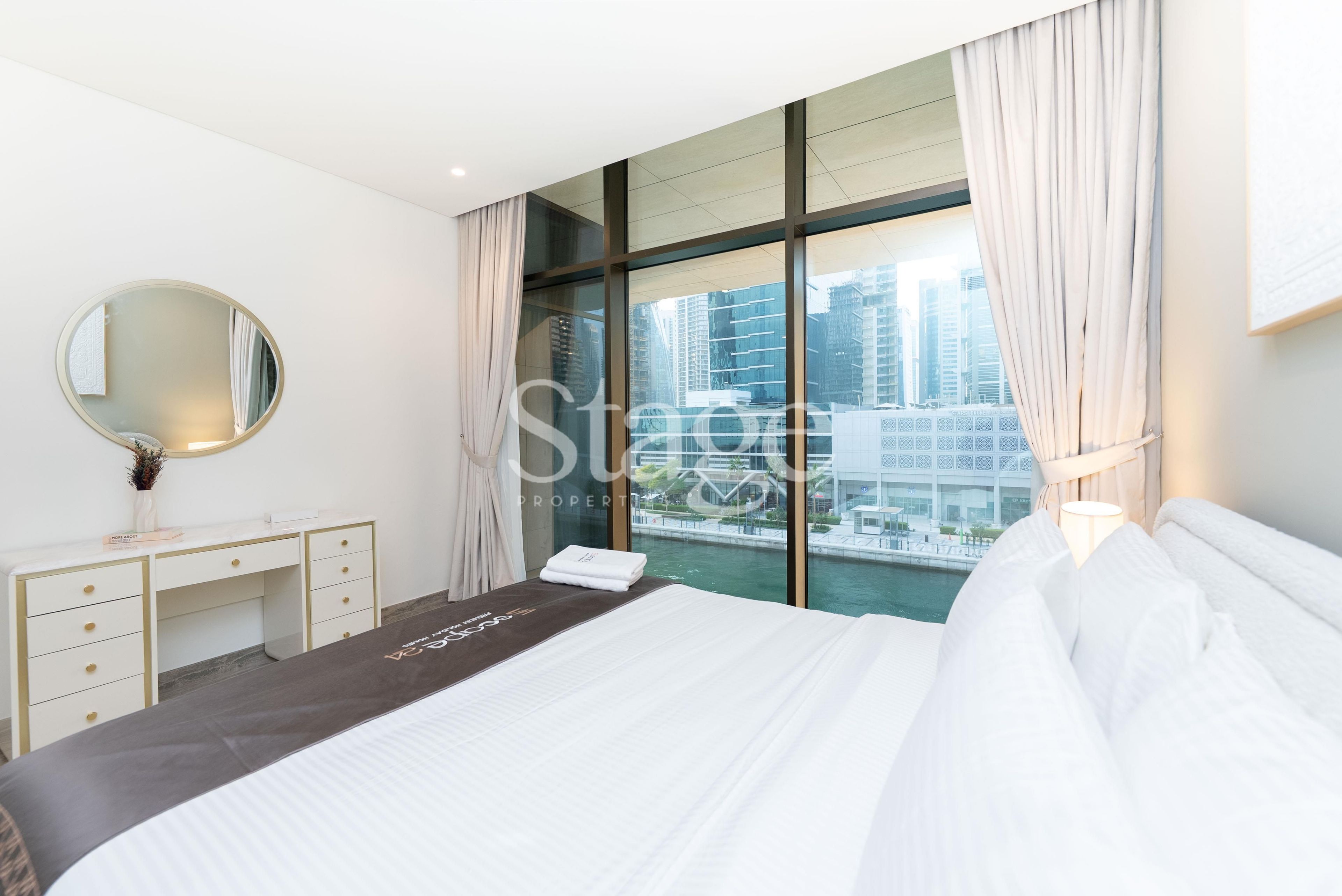 2 bedrooms apartment for Rent in Business Bay, Dubai AP9209L