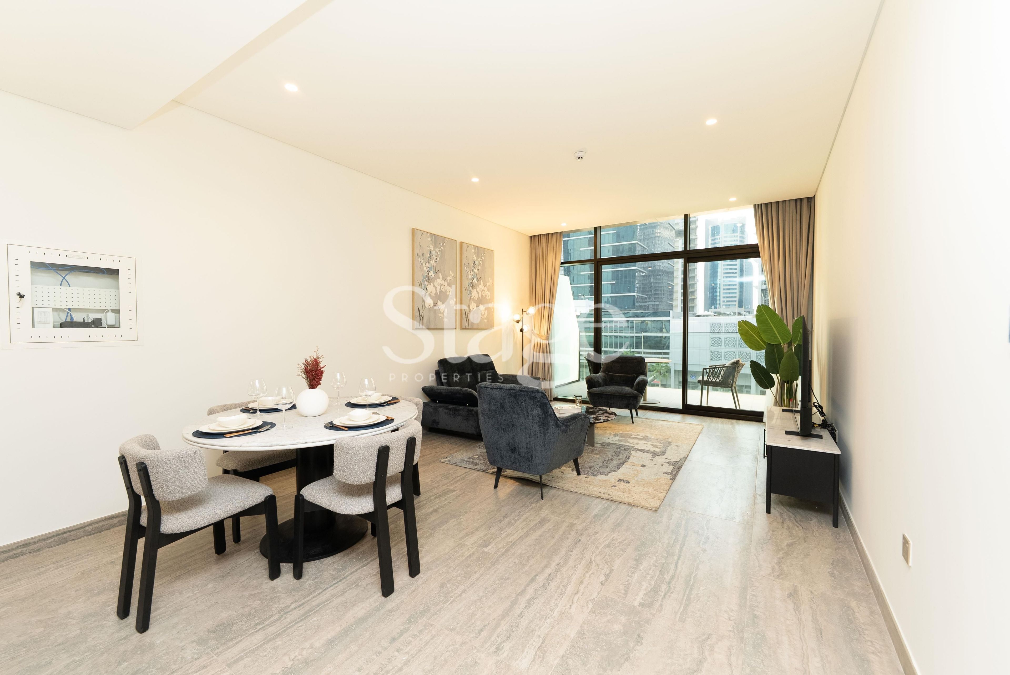 2 bedrooms apartment for Rent in Business Bay, Dubai AP9209L