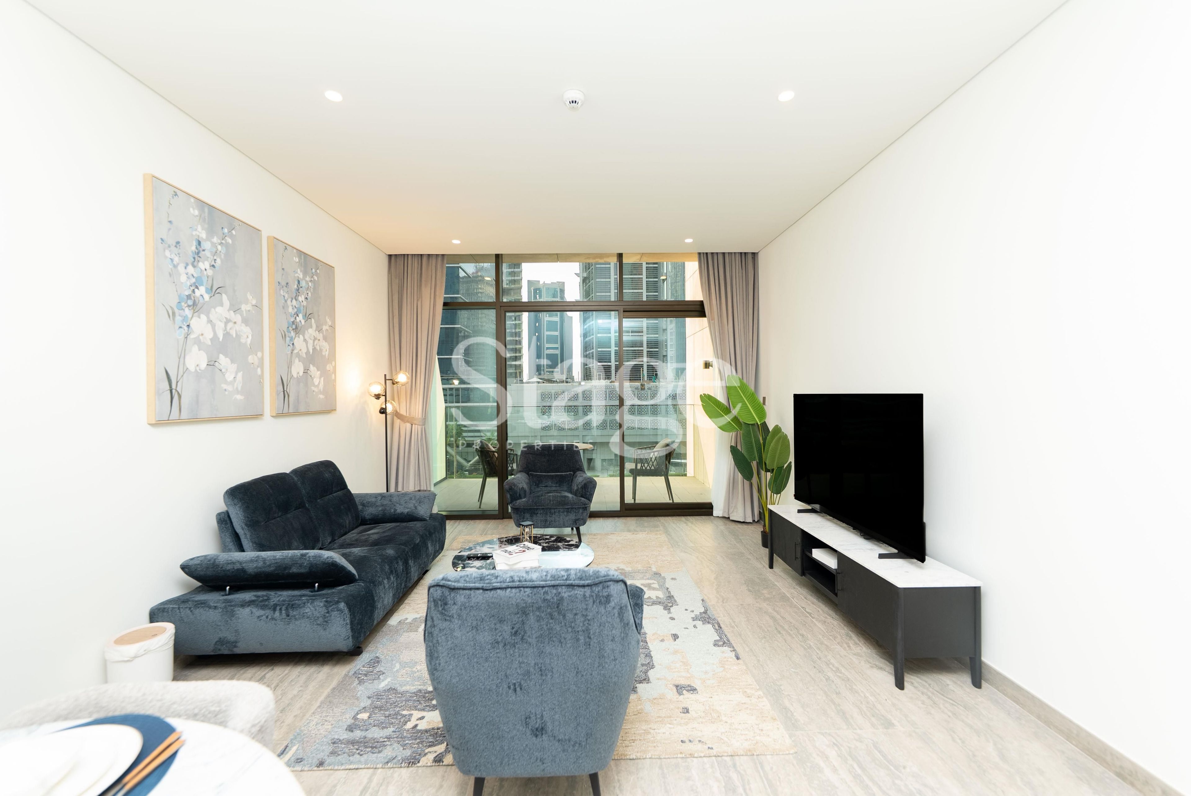 2 bedrooms apartment for Rent in Business Bay, Dubai AP9209L