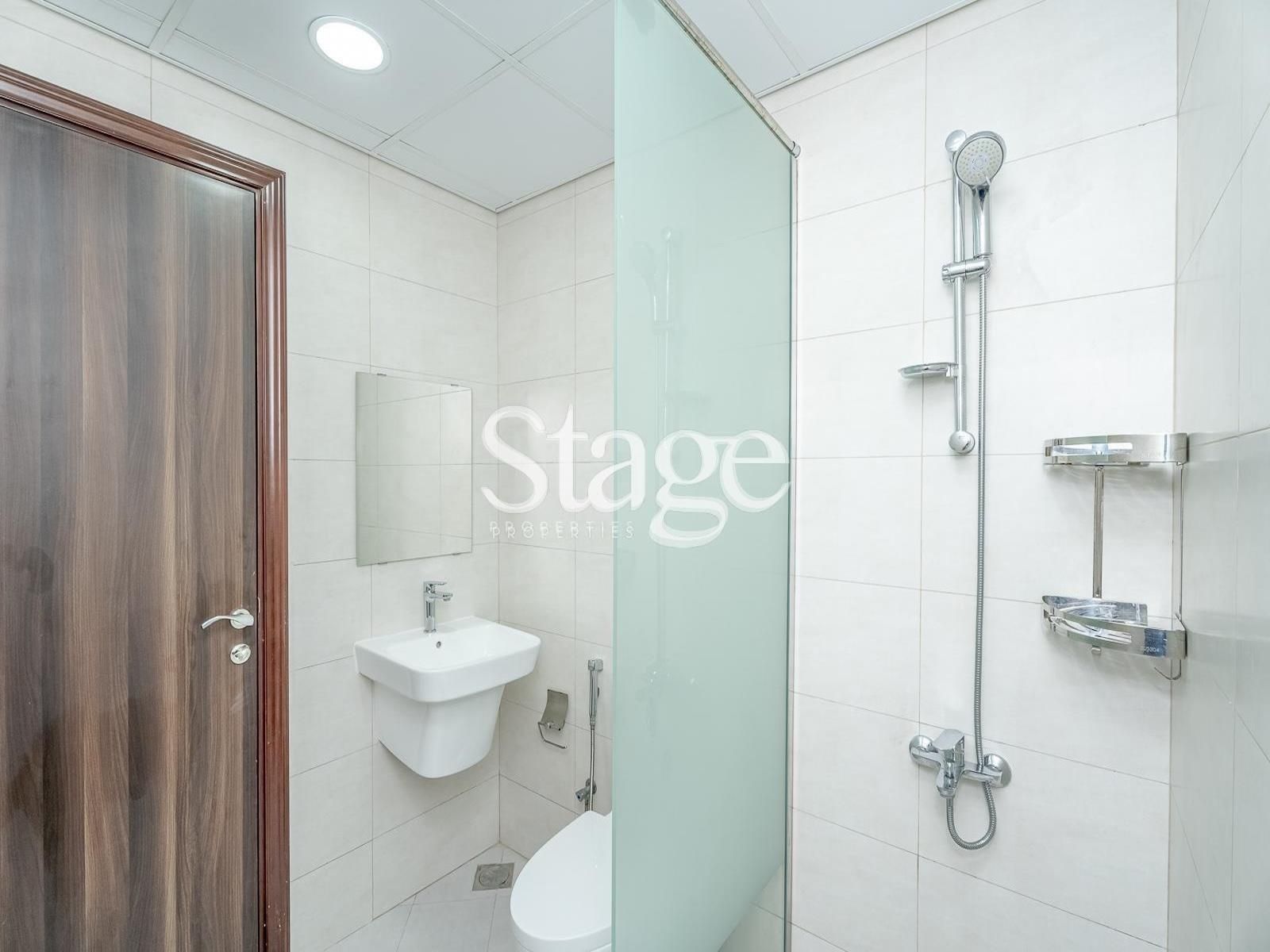 1 bedroom apartment for Rent in Dubai Sports City, Dubai AP9330L