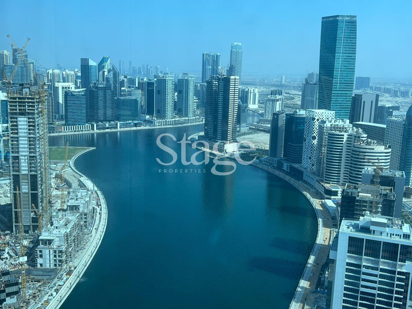 2 bedrooms apartment for Rent in Business Bay, Dubai AP8706L