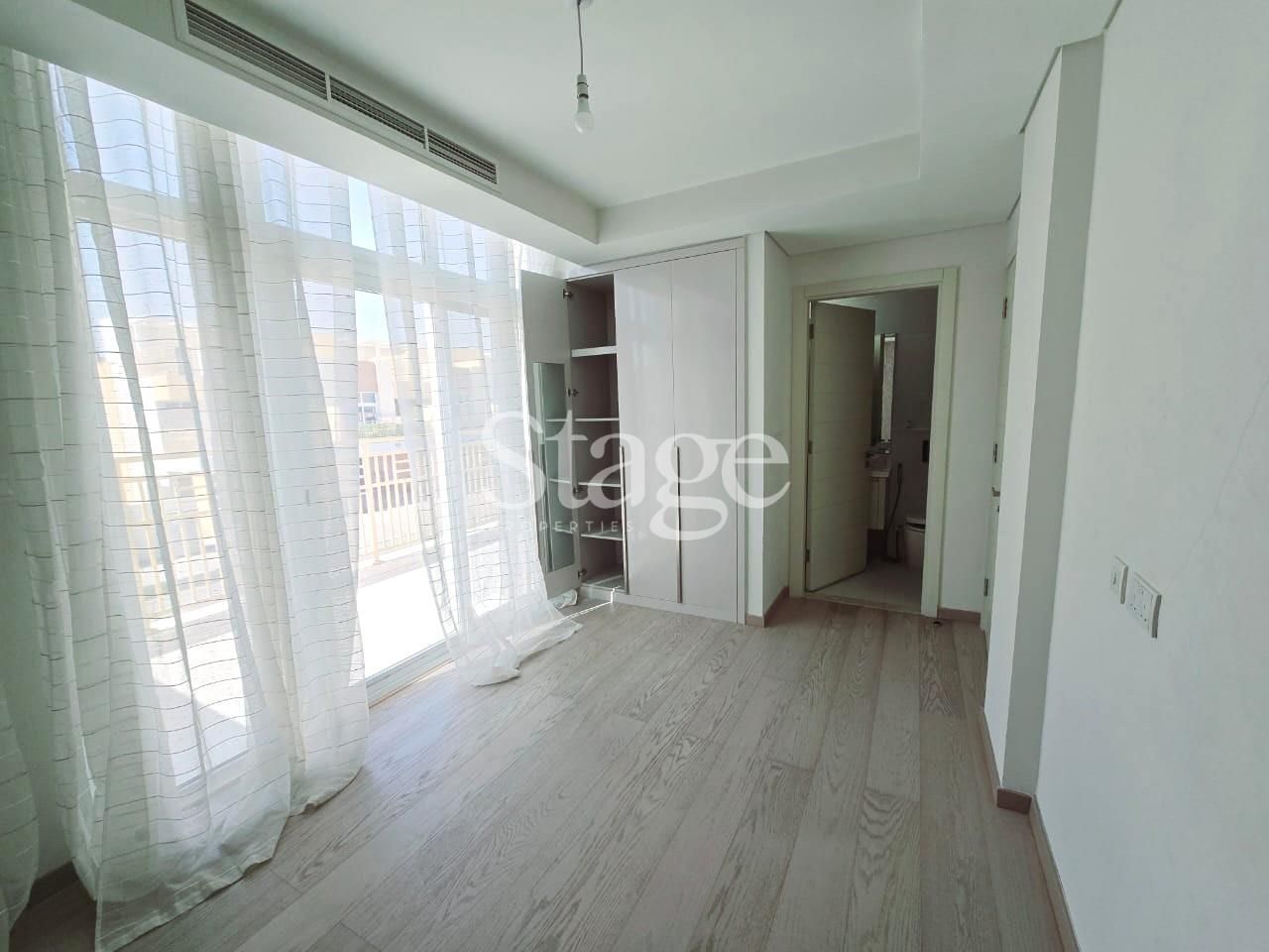 3 bedrooms Townhouse for Rent in Damac Hills 2, Dubai TH7942L