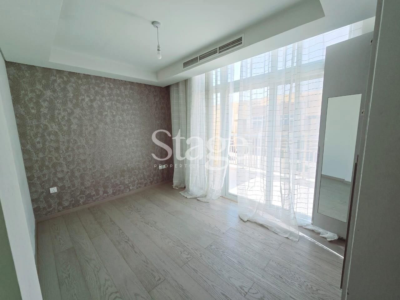 3 bedrooms Townhouse for Rent in Damac Hills 2, Dubai TH7942L
