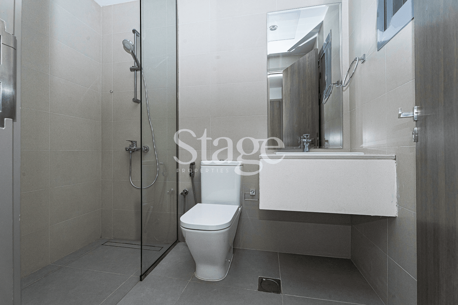 1 bedroom apartment for Sale in Dubai Residence Complex, Dubai AP7659S