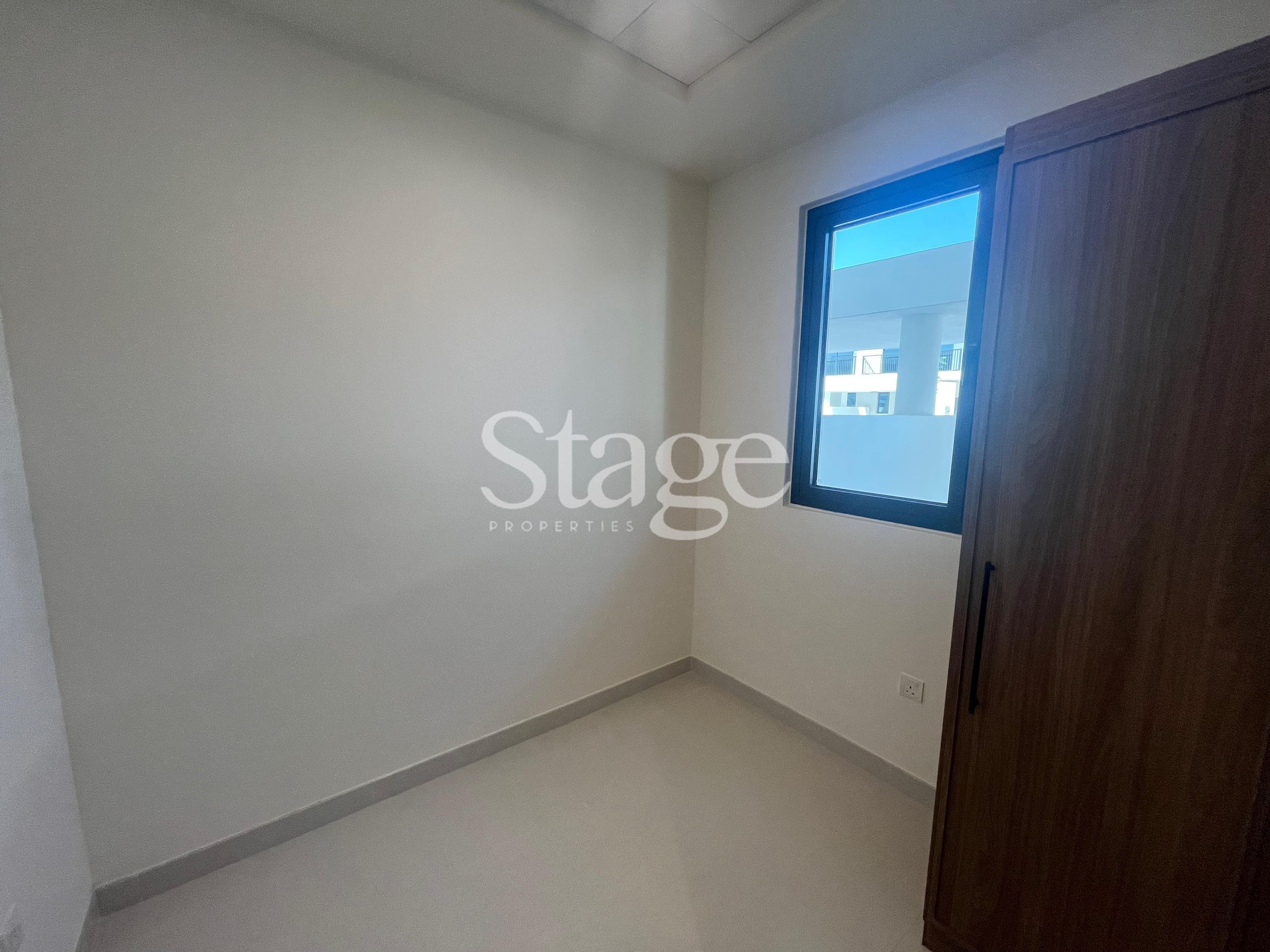3 bedrooms Townhouse for Rent in Town Square, Dubai TH8716L