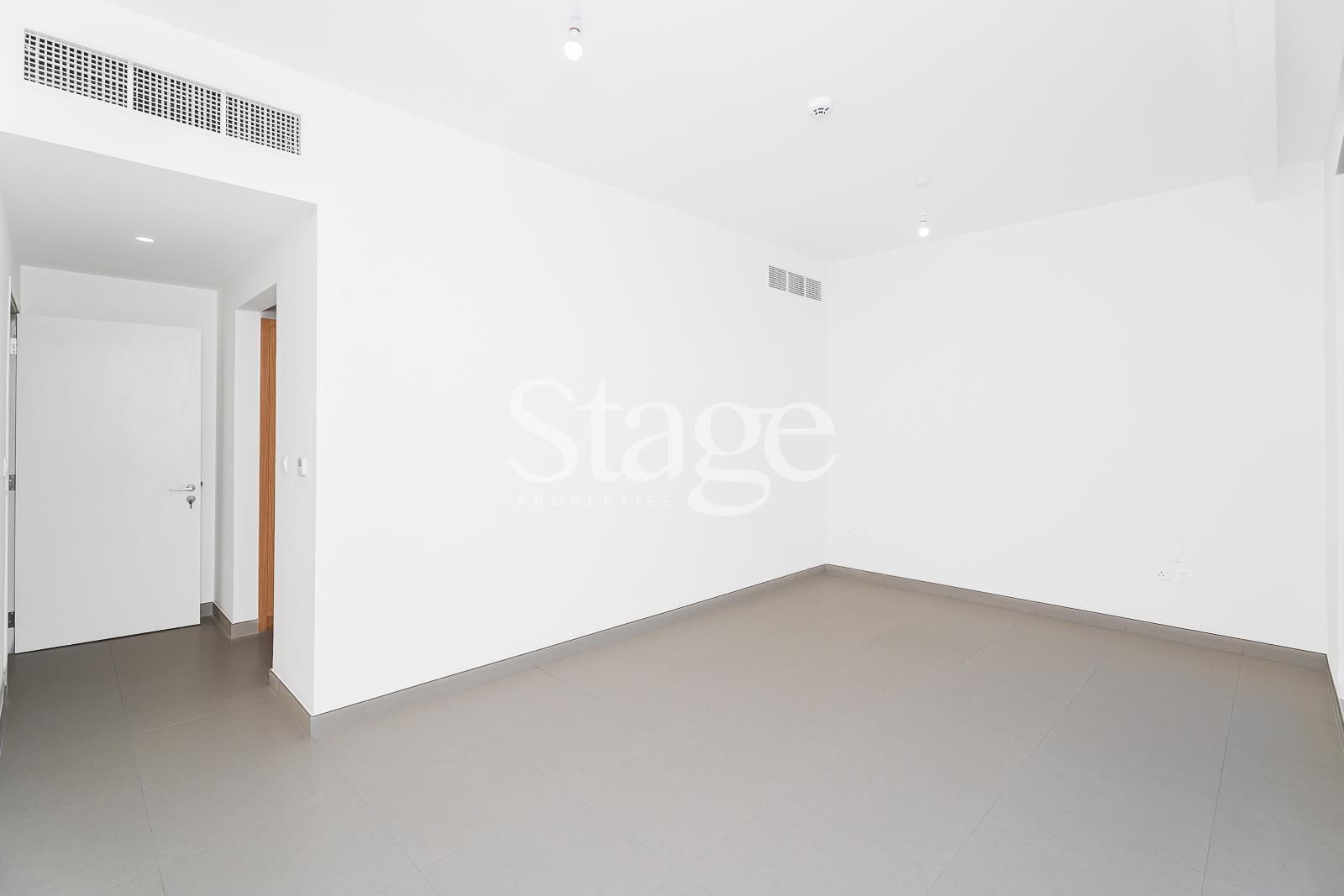 5 bedrooms common for Rent in Dubai South (Dubai World Central), Dubai VI8089L