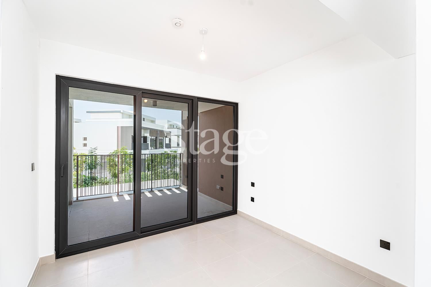 فيلا من ٤ غرف نوم للإيجار في Tilal Al Ghaf، Dubai VI7854L