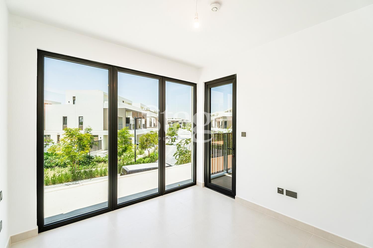 فيلا من ٤ غرف نوم للإيجار في Tilal Al Ghaf، Dubai VI7854L