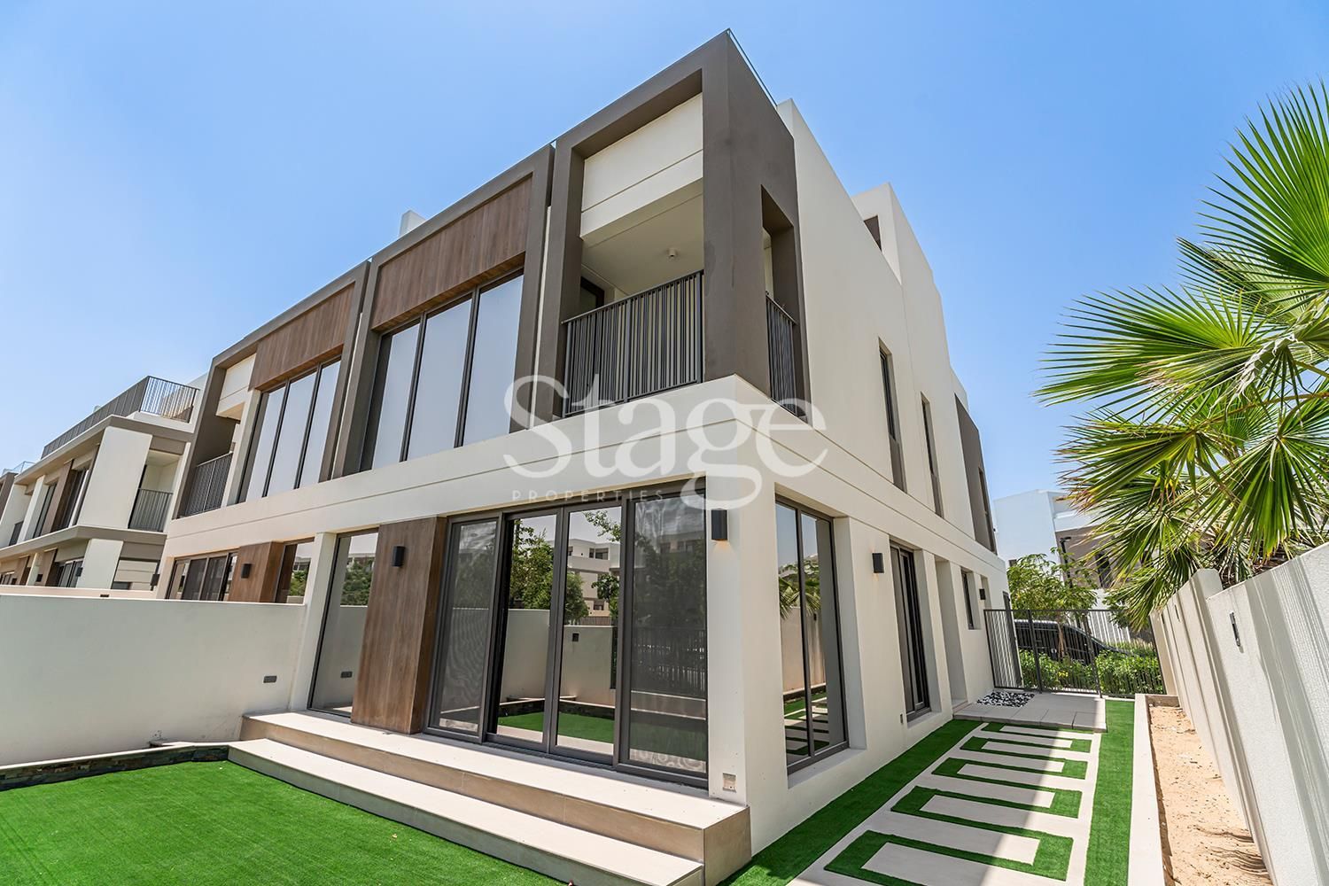 فيلا من ٤ غرف نوم للإيجار في Tilal Al Ghaf، Dubai VI7854L