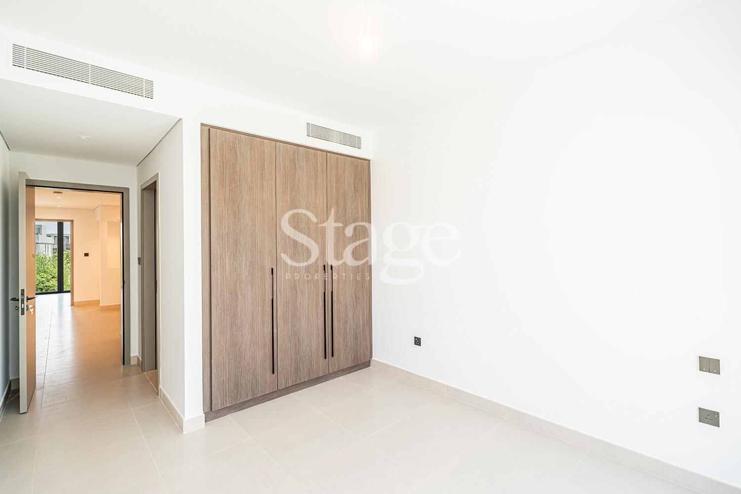 فيلا من ٤ غرف نوم للإيجار في Tilal Al Ghaf، Dubai VI7854L