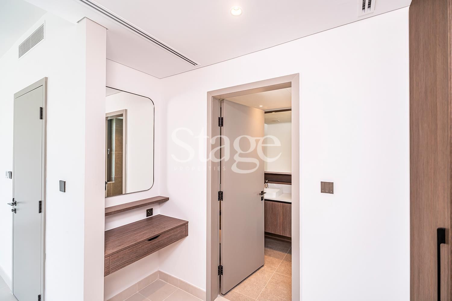 فيلا من ٤ غرف نوم للإيجار في Tilal Al Ghaf، Dubai VI7854L