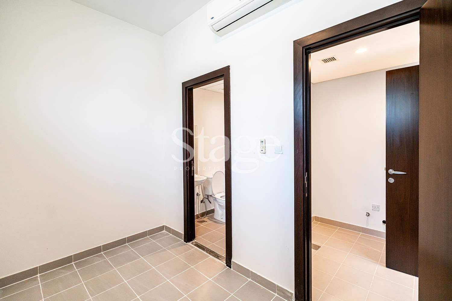 3 bedrooms Townhouse for Rent in Mudon, Dubai TH8052L