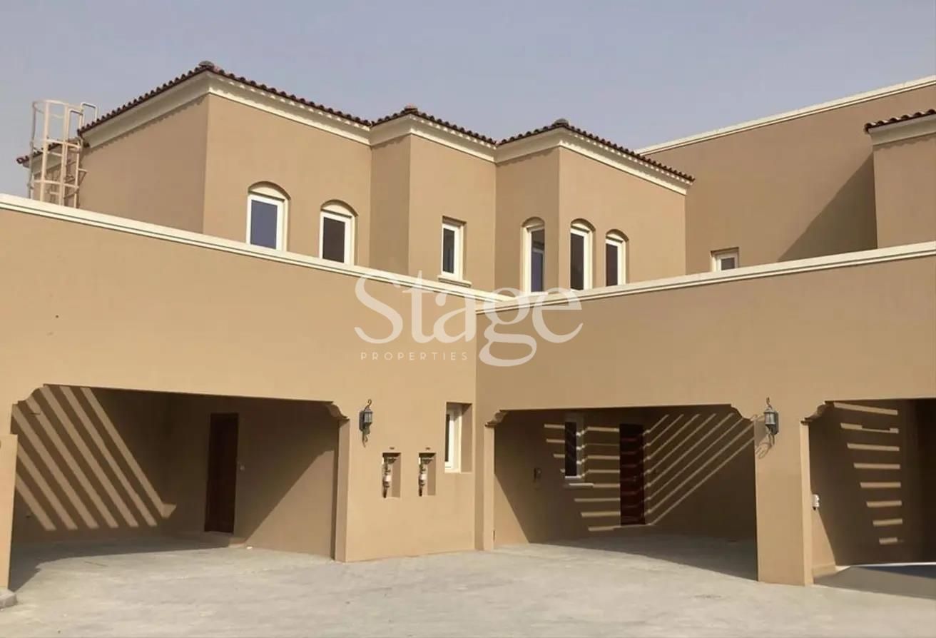 2 bedrooms Townhouse for Sale in Dubai Land, Dubai TH8276S