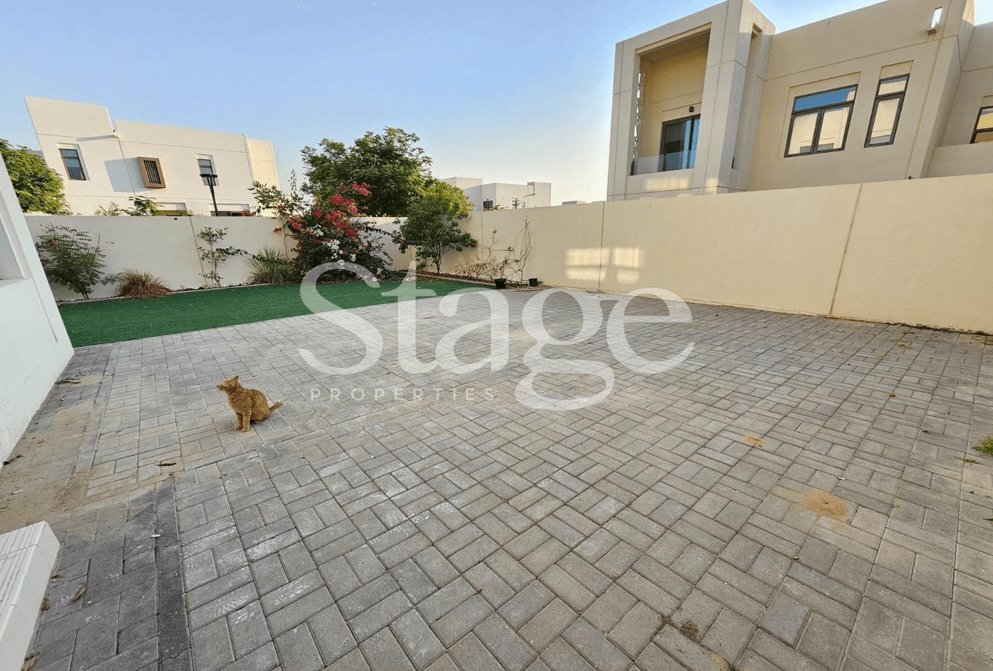 4 bedrooms Twin Villas for Sale in Reem, Dubai VH7318S