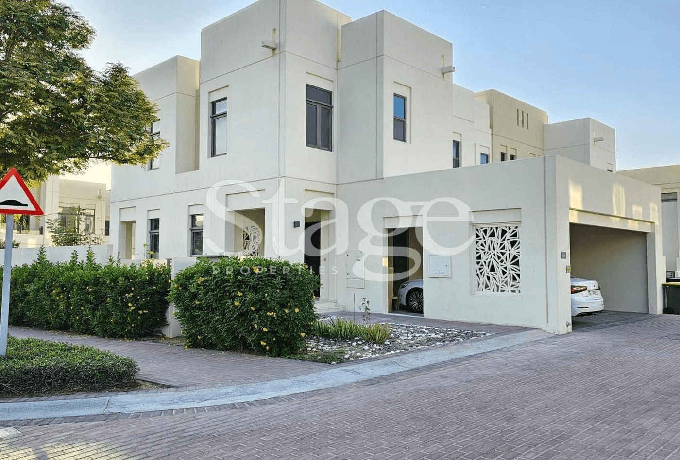 4 bedrooms Twin Villas for Sale in Reem, Dubai VH7318S