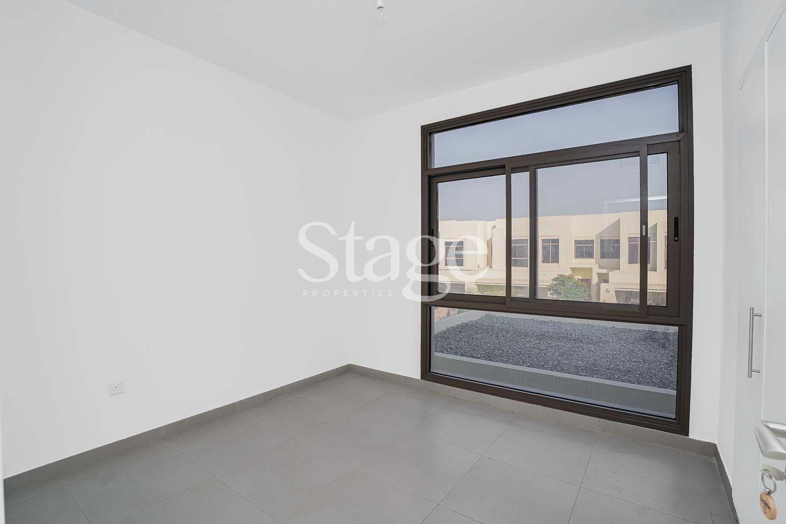 4 bedrooms Townhouse for Rent in Town Square, Dubai TH8056L